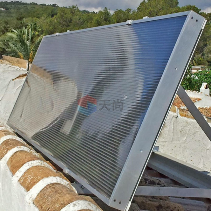Solar air collector